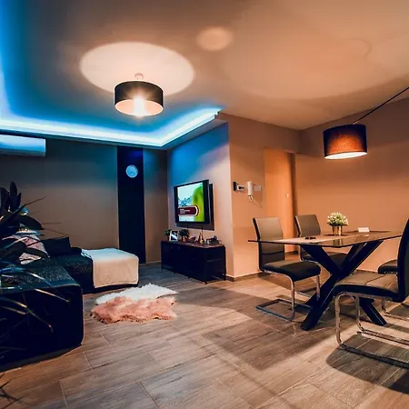 Sunlight Gold Penthouse - Exclusive Apartment *